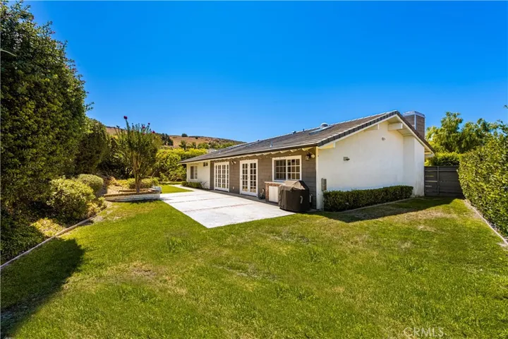 18841 Via Messina, Irvine, California 92603
