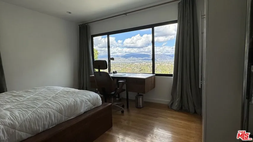 Guest Room #2