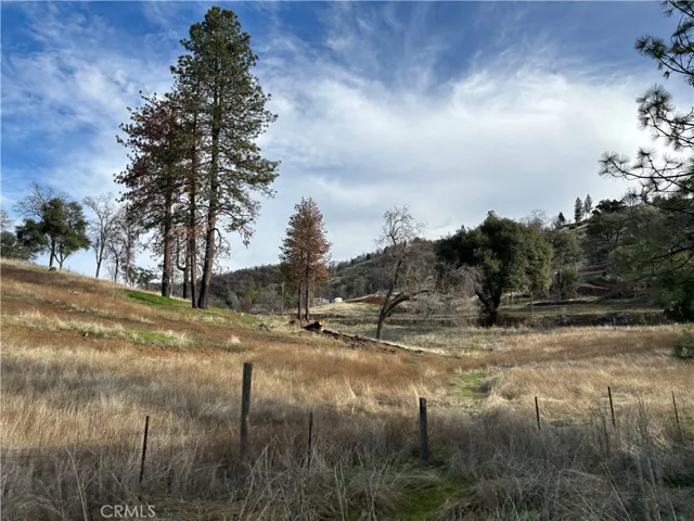 4775 Triangle Road, Mariposa, California 95338