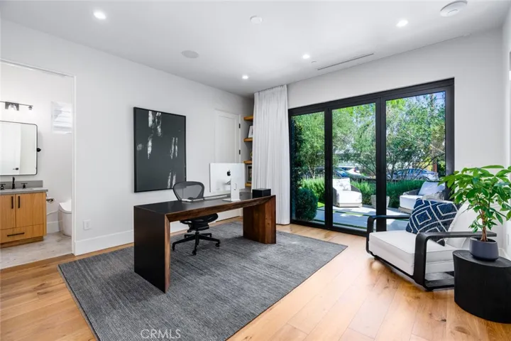 2325 East 16th Street, Newport Beach, California 92663