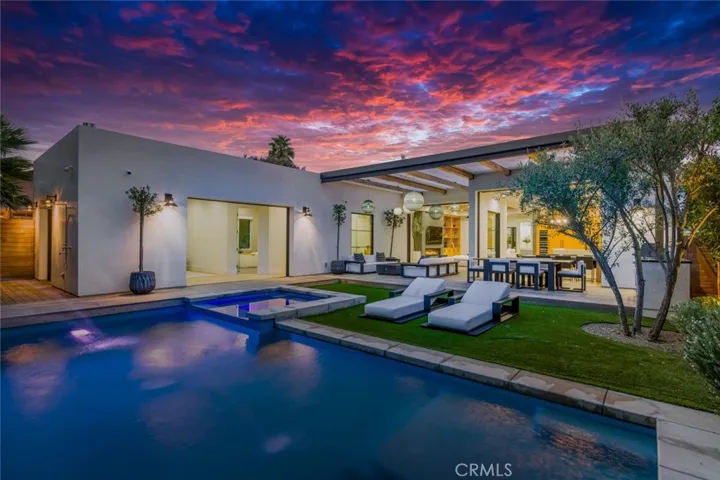 2325 East 16th Street, Newport Beach, California 92663
