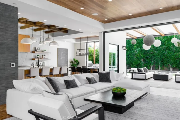 2325 East 16th Street, Newport Beach, California 92663