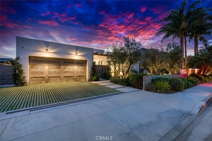 2325 East 16th Street, Newport Beach, California 92663