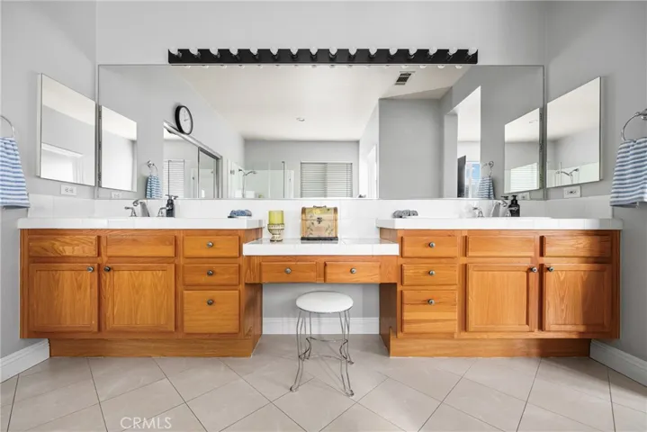 23936 Old Pomegranate Road, Yorba Linda, California 92887