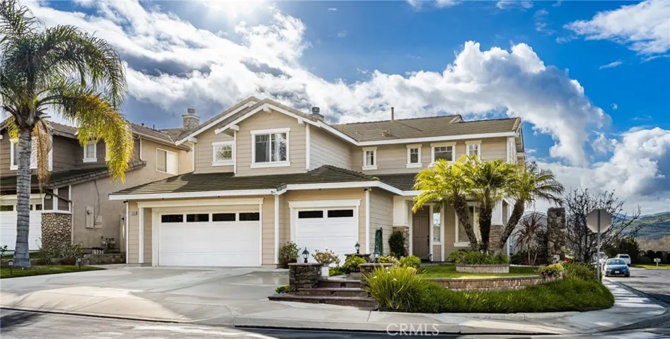 23936 Old Pomegranate Road, Yorba Linda, California 92887