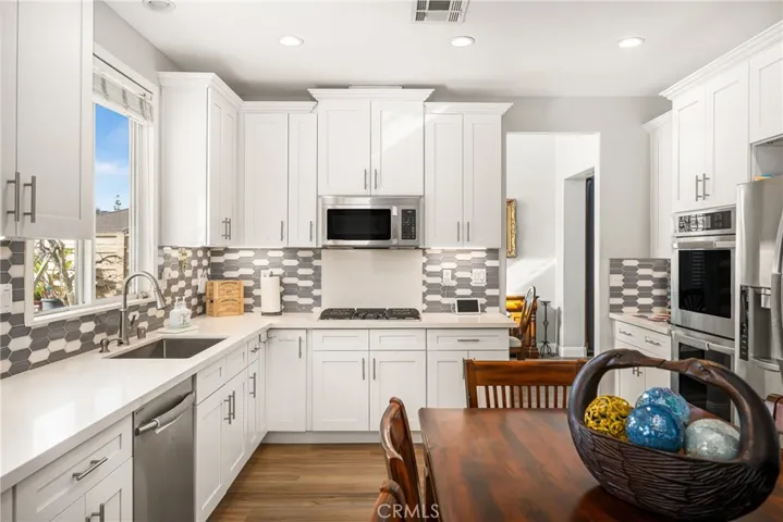23936 Old Pomegranate Road, Yorba Linda, California 92887