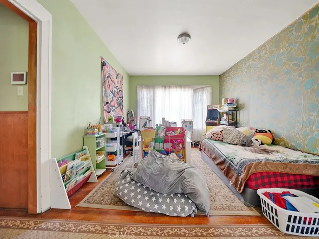 531 W 5th Street, Long Beach, California 90802