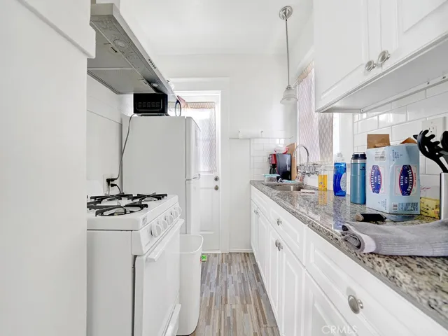 531 W 5th Street, Long Beach, California 90802