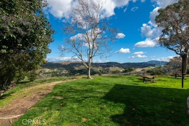 24409 Valle Del Oro 102, Newhall, California 91321