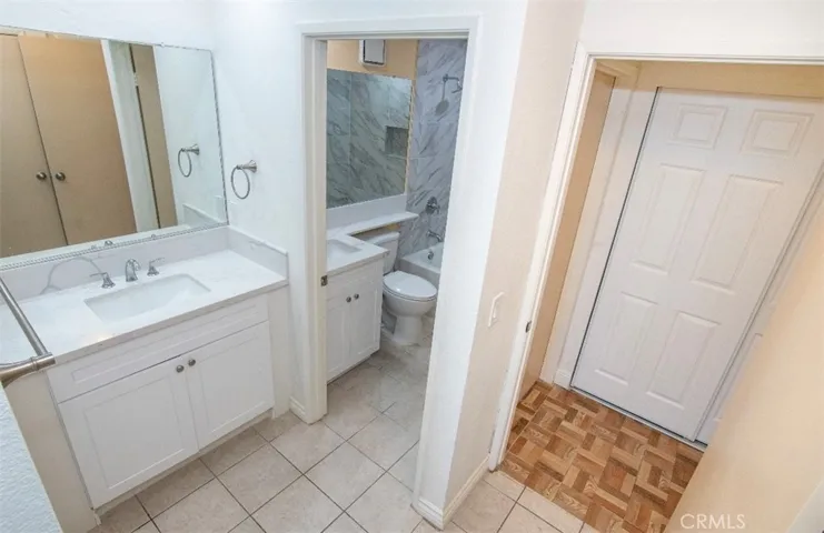 24409 Valle Del Oro 102, Newhall, California 91321