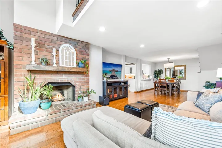 980 S Rim Crest Drive 8, Anaheim Hills, California 92807