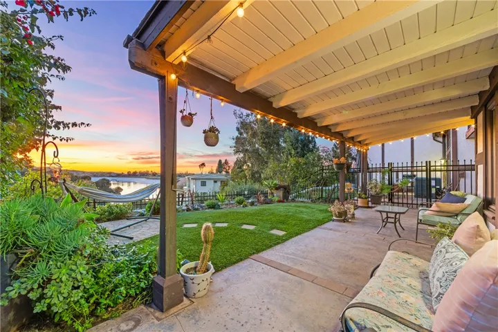 980 S Rim Crest Drive 8, Anaheim Hills, California 92807