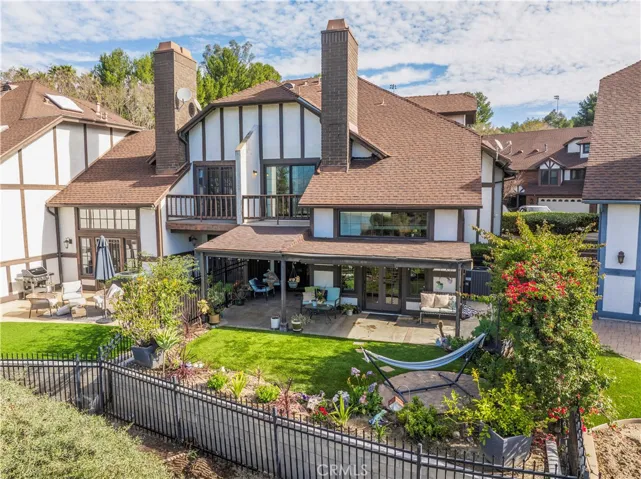 980 S Rim Crest Drive 8, Anaheim Hills, California 92807