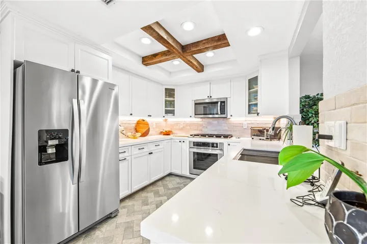 980 S Rim Crest Drive 8, Anaheim Hills, California 92807