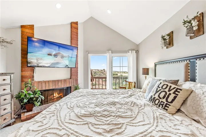 980 S Rim Crest Drive 8, Anaheim Hills, California 92807