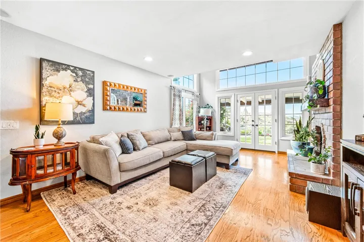 980 S Rim Crest Drive 8, Anaheim Hills, California 92807