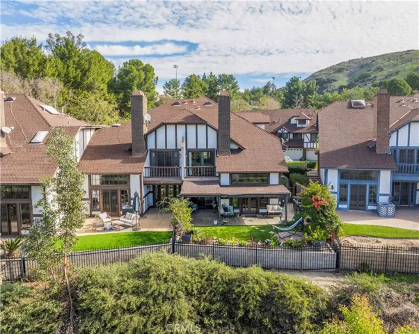 980 S Rim Crest Drive 8, Anaheim Hills, California 92807