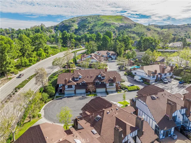 980 S Rim Crest Drive 8, Anaheim Hills, California 92807