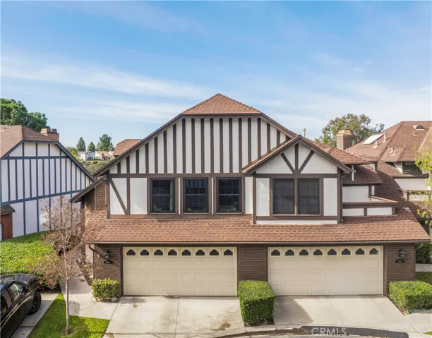 980 S Rim Crest Drive 8, Anaheim Hills, California 92807