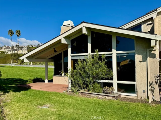 100 Calle Cuervo, San Clemente, California 92672