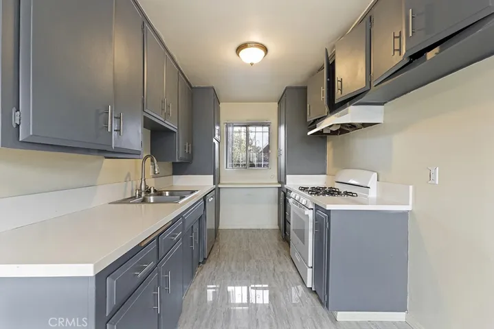 6850 Morella Avenue 7, North Hollywood, California 91605