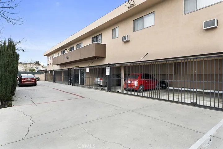 6850 Morella Avenue 7, North Hollywood, California 91605