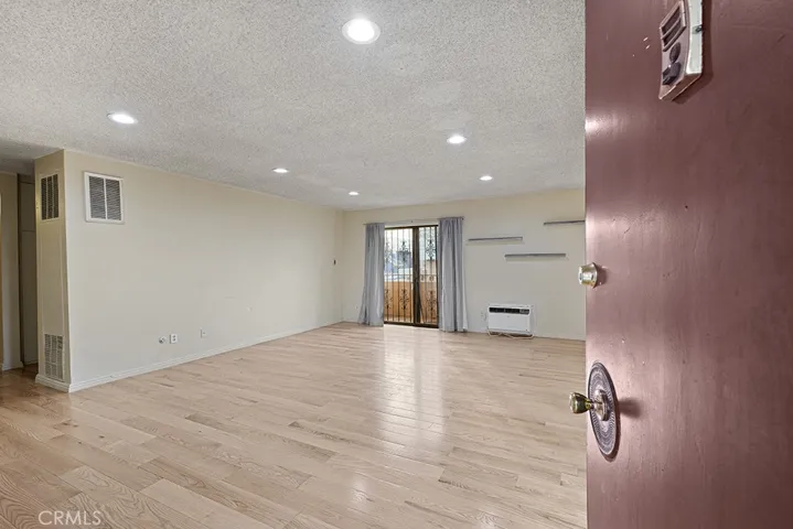 6850 Morella Avenue 7, North Hollywood, California 91605