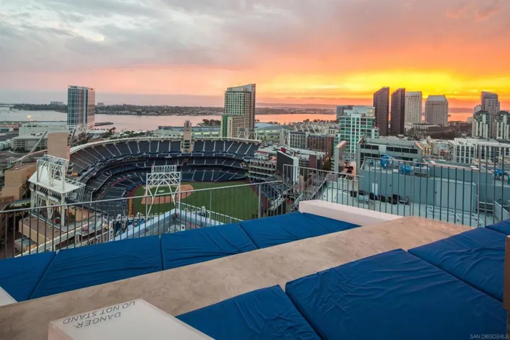 350 11th Ave 347, San Diego, California 92101