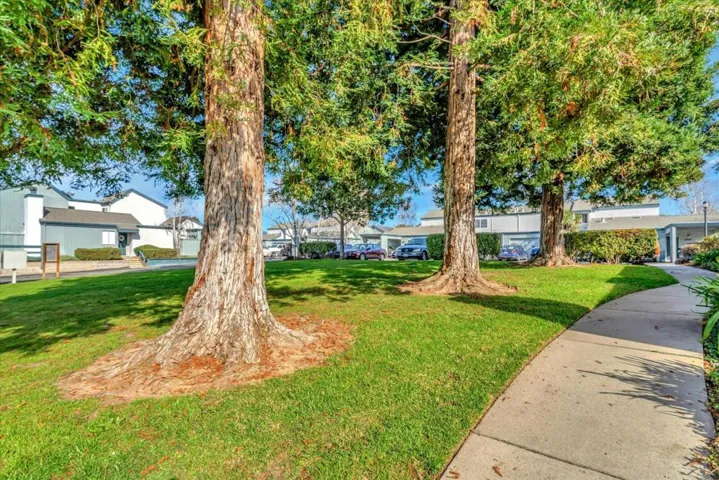 4205 Sea Pines Court, Capitola, California 95010