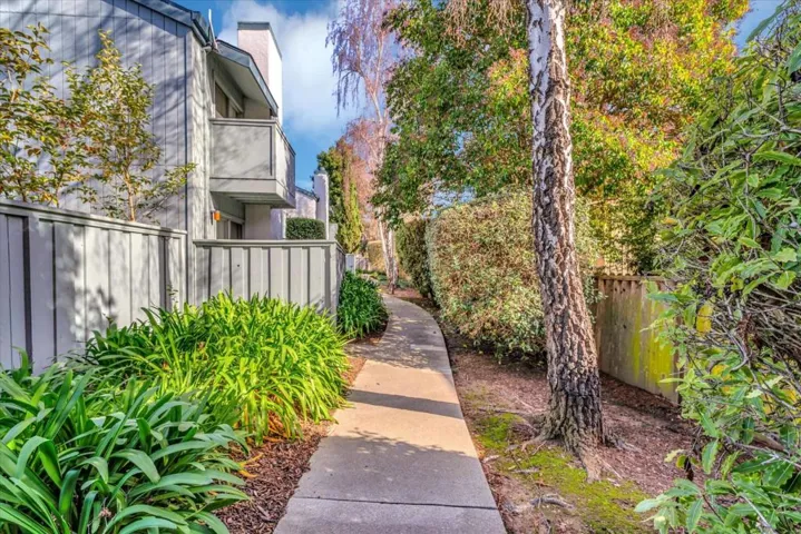 4205 Sea Pines Court, Capitola, California 95010