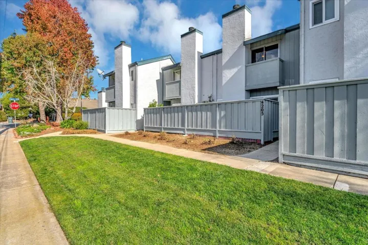 4205 Sea Pines Court, Capitola, California 95010