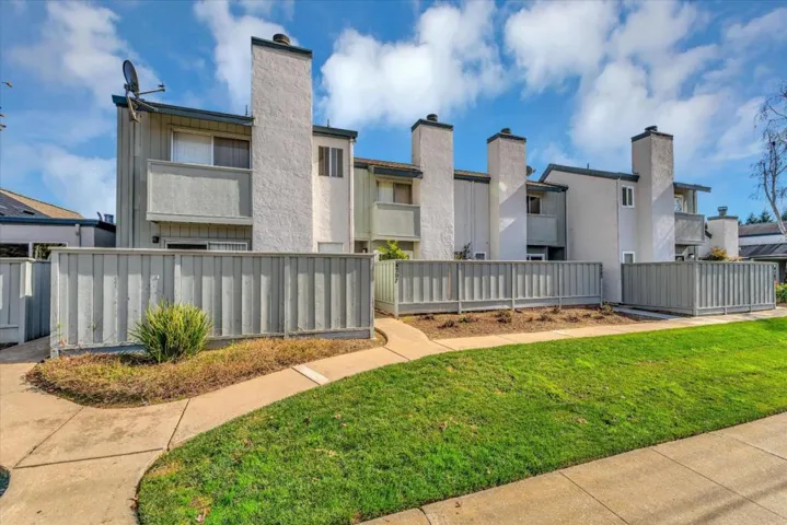 4205 Sea Pines Court, Capitola, California 95010