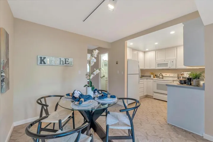 4205 Sea Pines Court, Capitola, California 95010