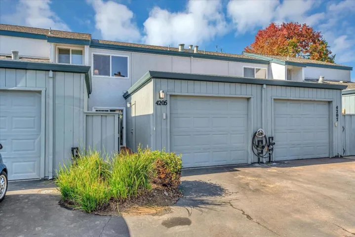 4205 Sea Pines Court, Capitola, California 95010