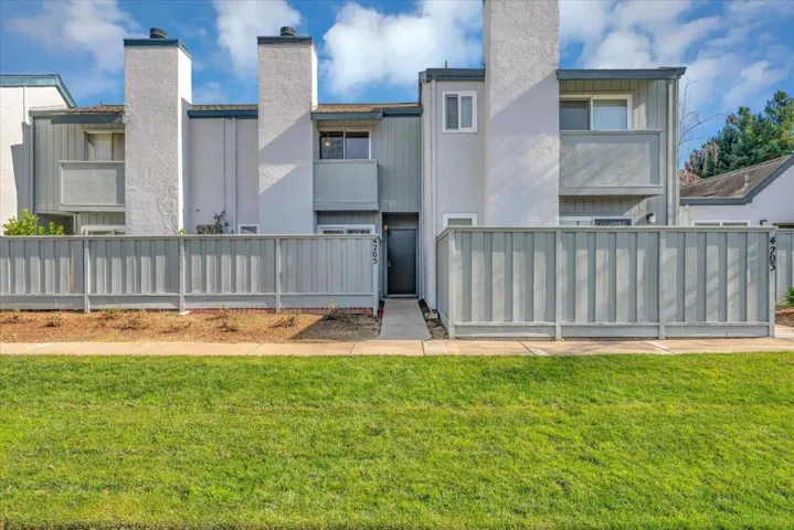 4205 Sea Pines Court, Capitola, California 95010