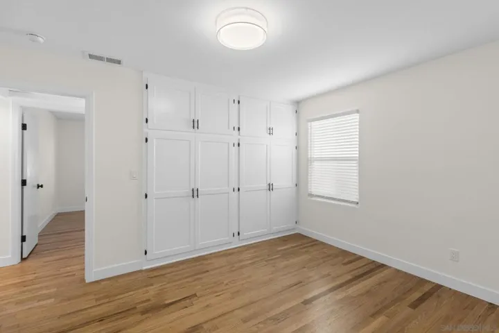 725 Coast Boulevard S, La Jolla, California 92037