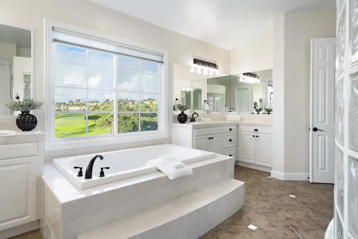 634 Shasta Dr, Encinitas, California 92024