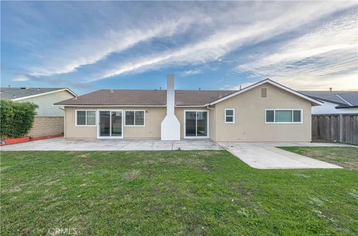 9801 Fair Tide Circle, Huntington Beach, California 92646