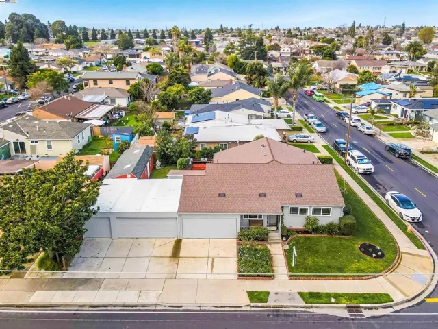 26991 Gading Rd, Hayward, California 94544