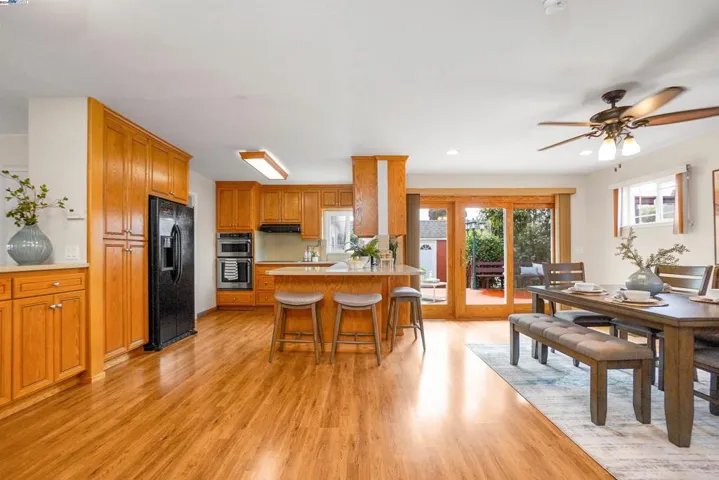 26991 Gading Rd, Hayward, California 94544