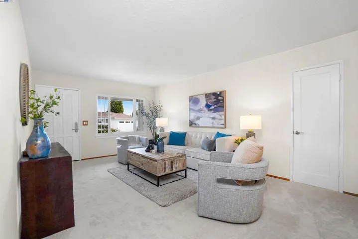 26991 Gading Rd, Hayward, California 94544