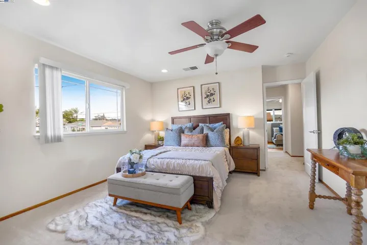 26991 Gading Rd, Hayward, California 94544