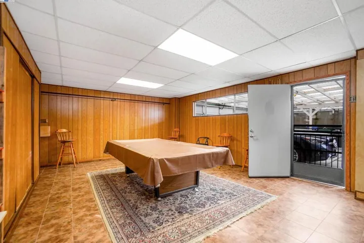 26991 Gading Rd, Hayward, California 94544
