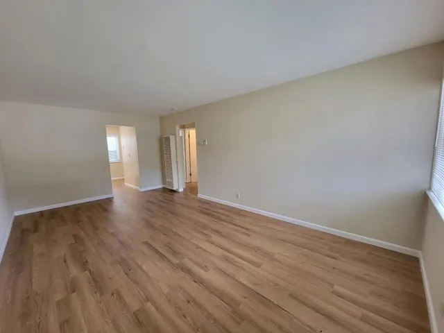 1053 W Hamilton Avenue, Campbell, California 95008
