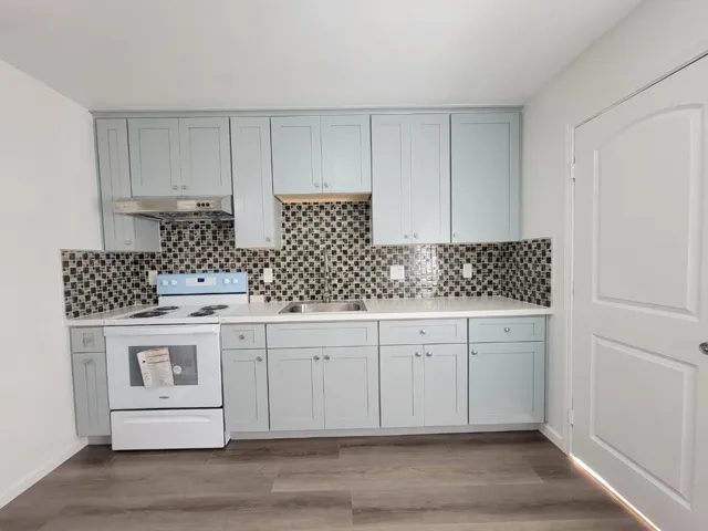 1053 W Hamilton Avenue, Campbell, California 95008