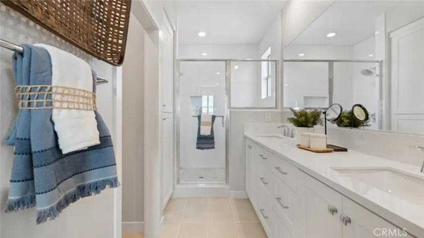 Photos shown are of model only- not actual homesite.