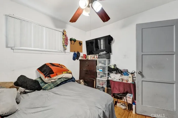 6828 Morella Avenue, North Hollywood, California 91605