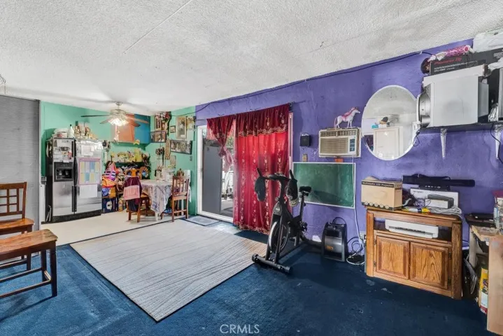 6828 Morella Avenue, North Hollywood, California 91605