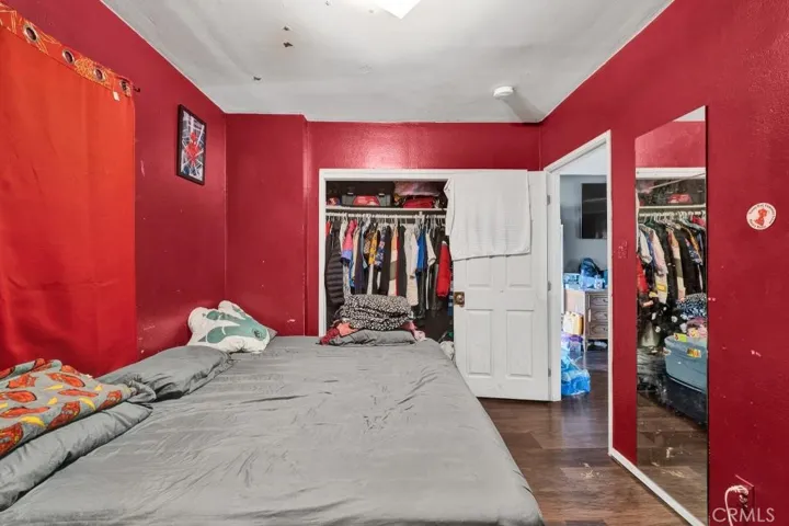 6828 Morella Avenue, North Hollywood, California 91605