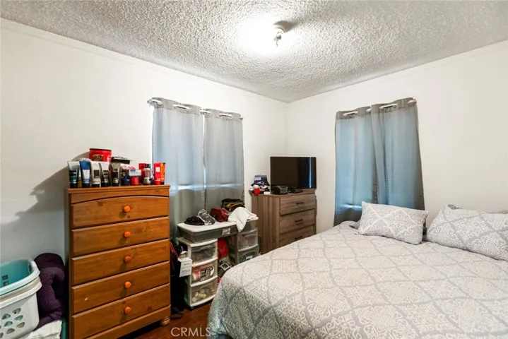 715 W 104th Place, Los Angeles, California 90044